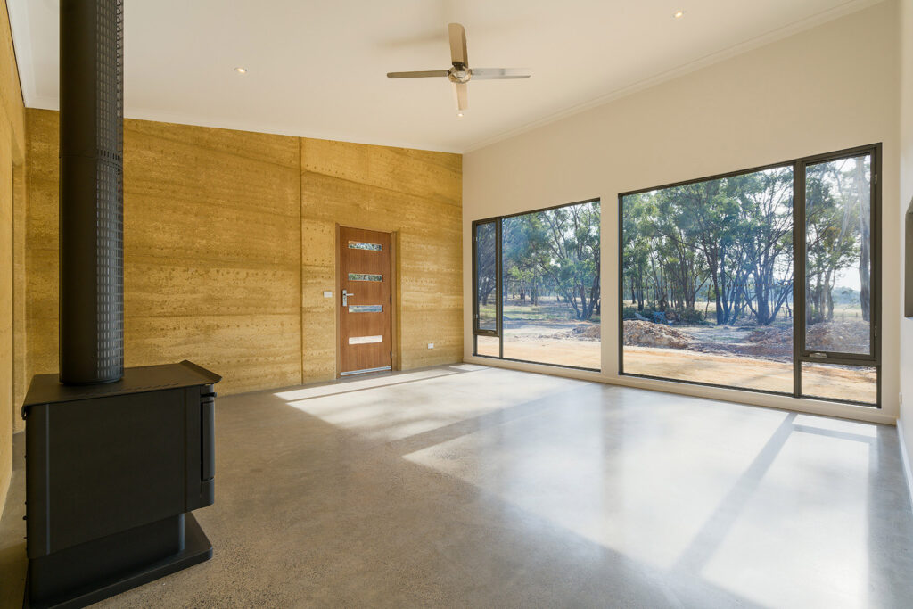 internal-rammed-earth-feature-wall