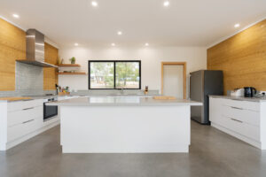 internal-rammed-earth-minimalist-kitchen